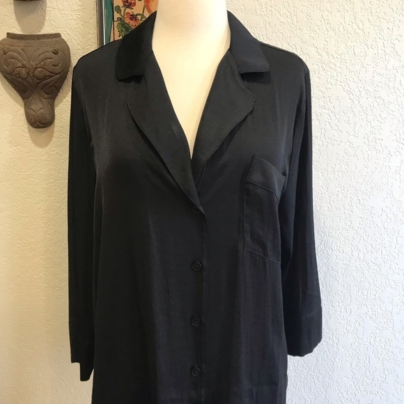 2 for $26 NWT VAN WINKLE & CO Solid Soft Satin Top - Size Large - Picture 3 of 10